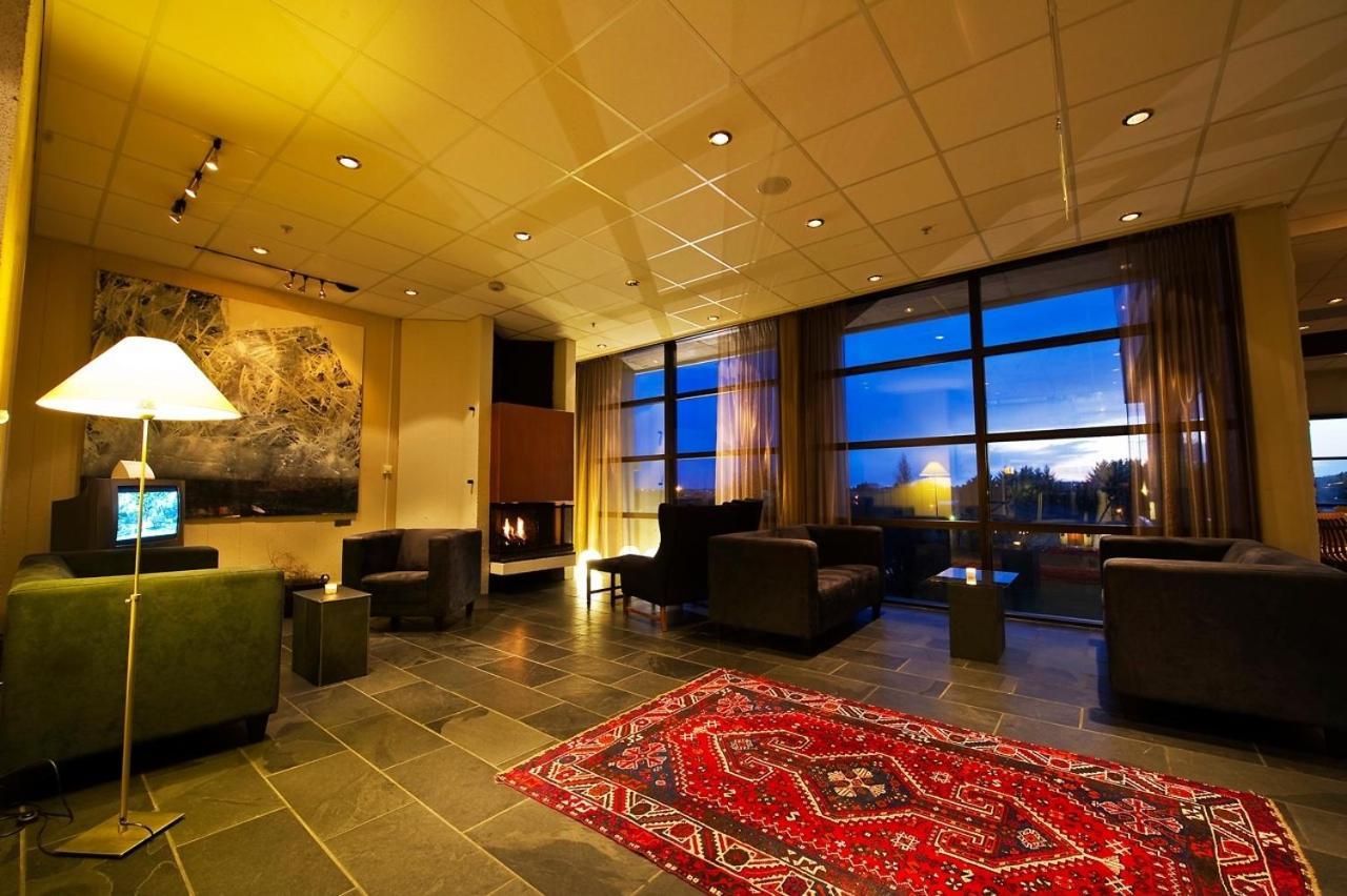 Radisson Blu Hotel, Хёугесунн Экстерьер фото